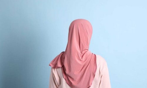 ChatGPT and Grok remove hijabs from images in Guardian chatbot tests