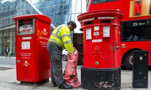 Royal Mail to cut up to 2,500 head office jobs by the end of 2027